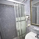 Alba Hotel 2*