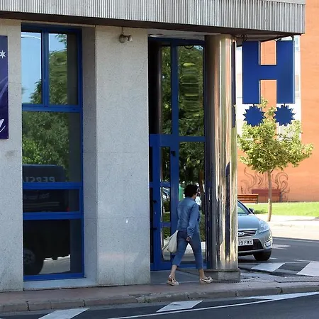 Alba Hotel 2*